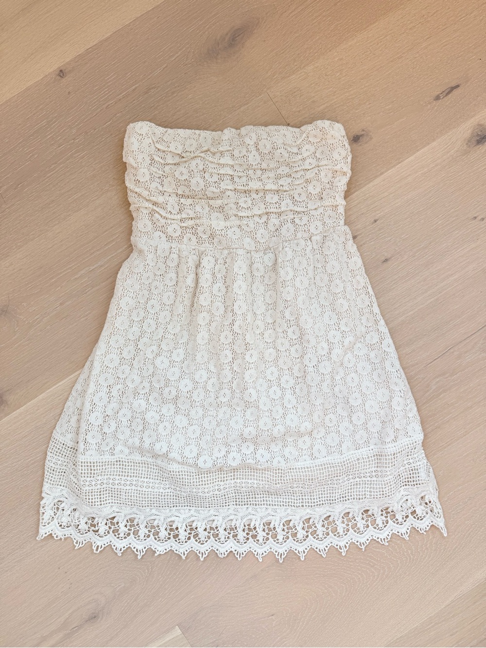 Wet Seal Cream Crochet Strapless Lace Dress
